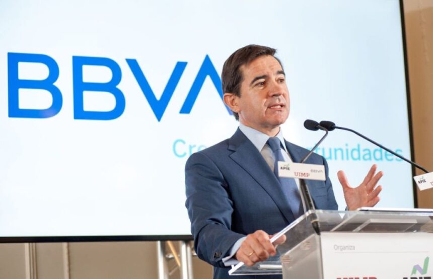 BBVA seeks to merge with Sabadell