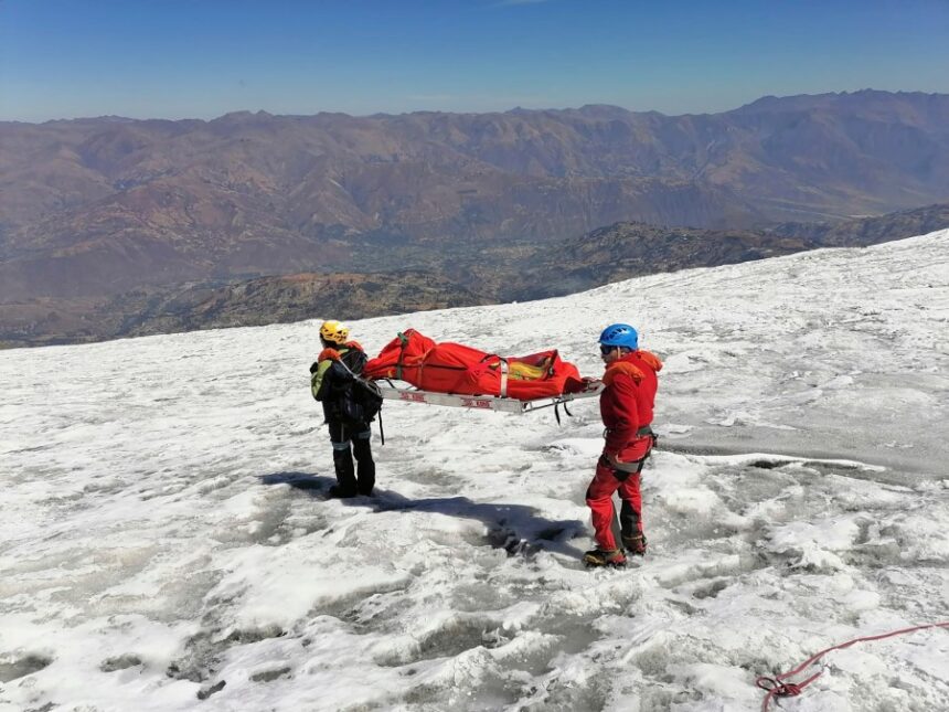 The body of an American climber buried by an avalanche 22 years ago in Peru is found in the ice