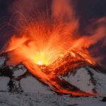 Mount Etna volcanic eruption closes Catania international airport