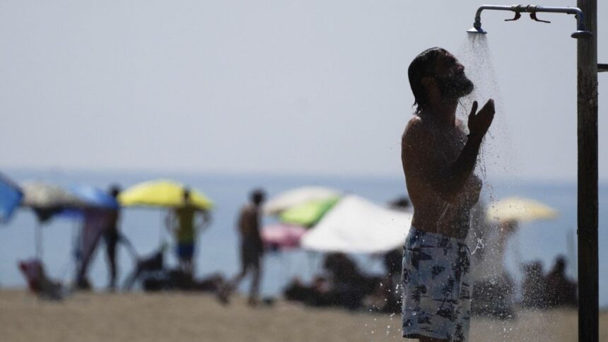 Red alert issued in Croatia as country swelters through heatwave