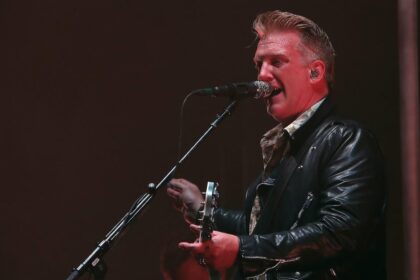 Queens of the Stone Age Singer Josh Homme Undergoing Emergency Surgery, Band Cancels Concert Tour