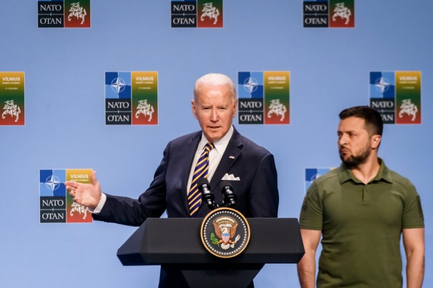 Biden slips in press conference