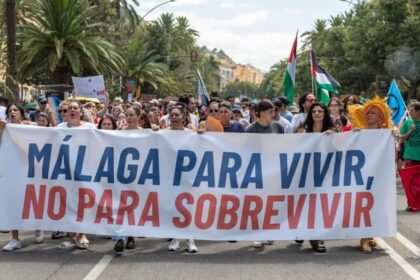 ‘Málaga for living, not surviving’: Locals protest tourism amid rising rents and gentrification