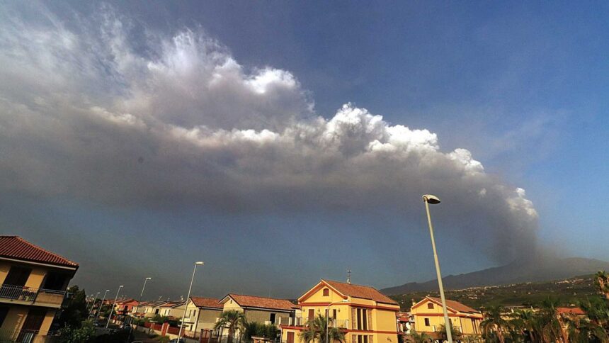 Mount Etna volcanic eruption disrupts flights at Catania international airport