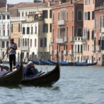 Venice limits tour groups to 25 people and bans megaphones in latest tourism crackdown