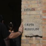 No salutes allowed as 'March on Rome' anniversary draws hundreds to Mussolini's crypt