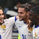 France win in Italy to snatch top spot in group from Azzurri