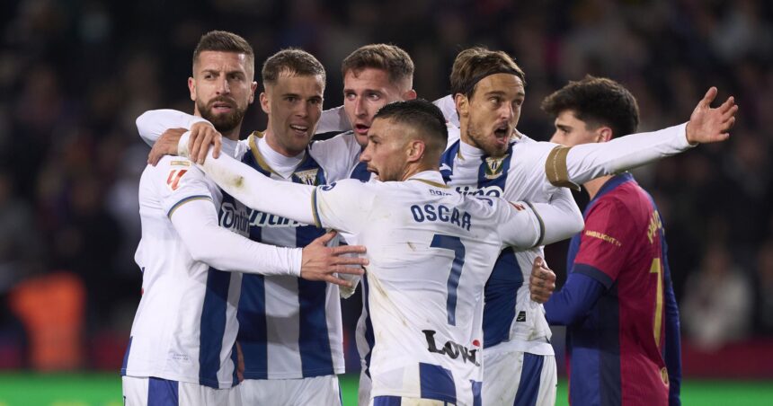 Leganes shock Barcelona as leaders suffer second-straight home loss