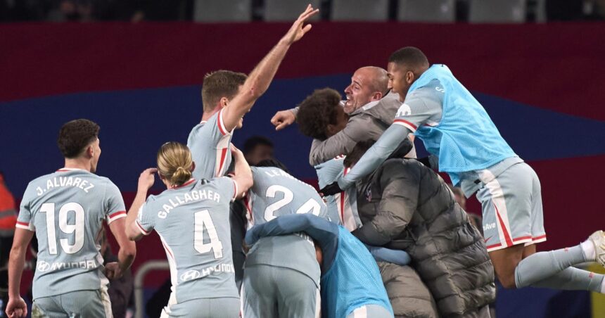 Sorloth scores late to send Simeone's Atleti top of La Liga with win at Barca