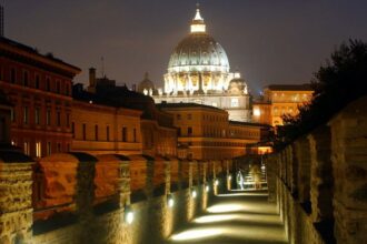 Secret 13th century escape passage for Vatican popes reopens to the public