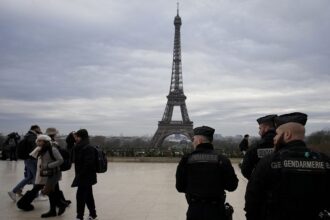 Tourists evacuated from Eiffel Tower after reports of elevator fire