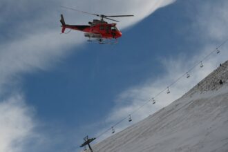 Ski lift accident leaves 30 injured at Spanish resort in the Pyrenees