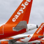 EasyJet's losses ease as airline sees gain in year-end passenger numbers