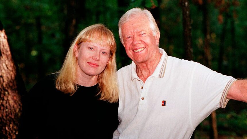 Amy Carter Today: Photos of Jimmy Carter's Daughter Then & Now